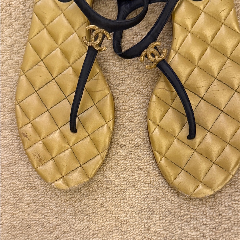 CHANEL Gold and Black Quilted Sandals - Picture 2 of 10